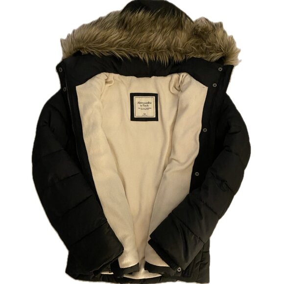 Abercrombie & Fitch Women's Quilted Jacket with Hood - Black - XS - Picture 3 of 6